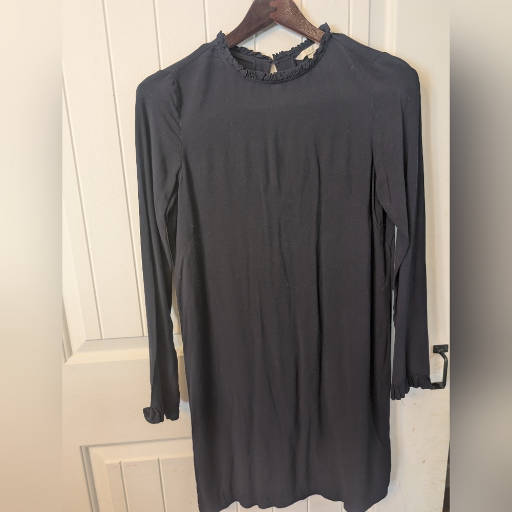 H&M ruffle collar dress